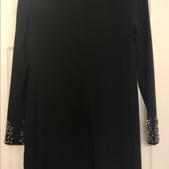 H&M gorgeous black dress with sequined wrists - Picture 4 of 5